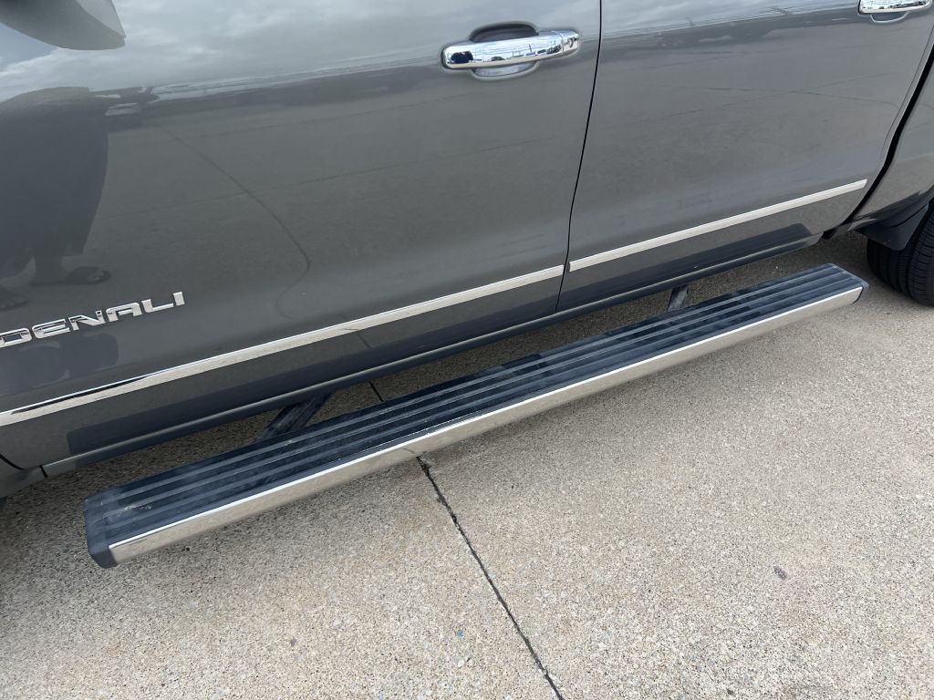 2018 GMC Sierra Image 10