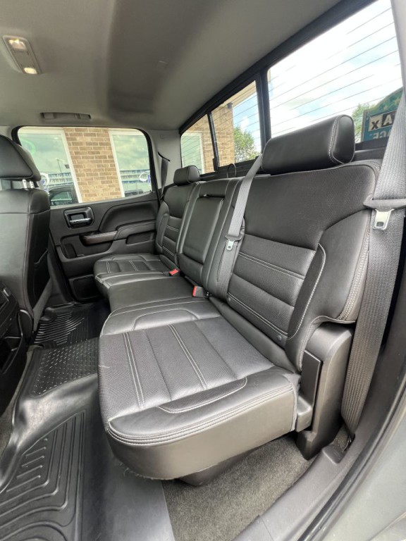 2018 GMC Sierra Image 14