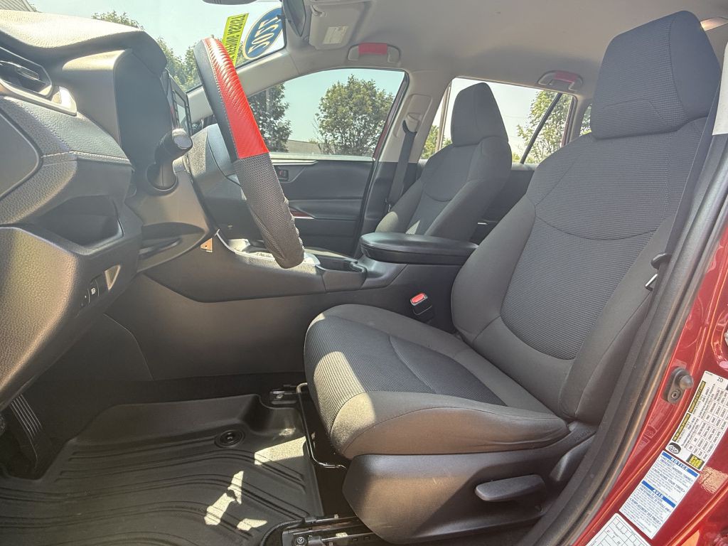 2022 Toyota Rav4 Image 21