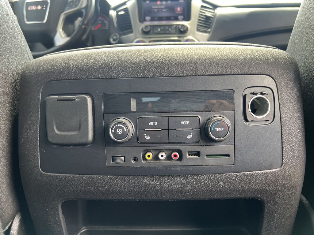 2015 GMC Yukon Image 21
