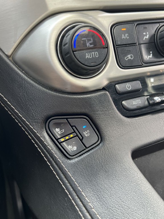2015 GMC Yukon Image 36