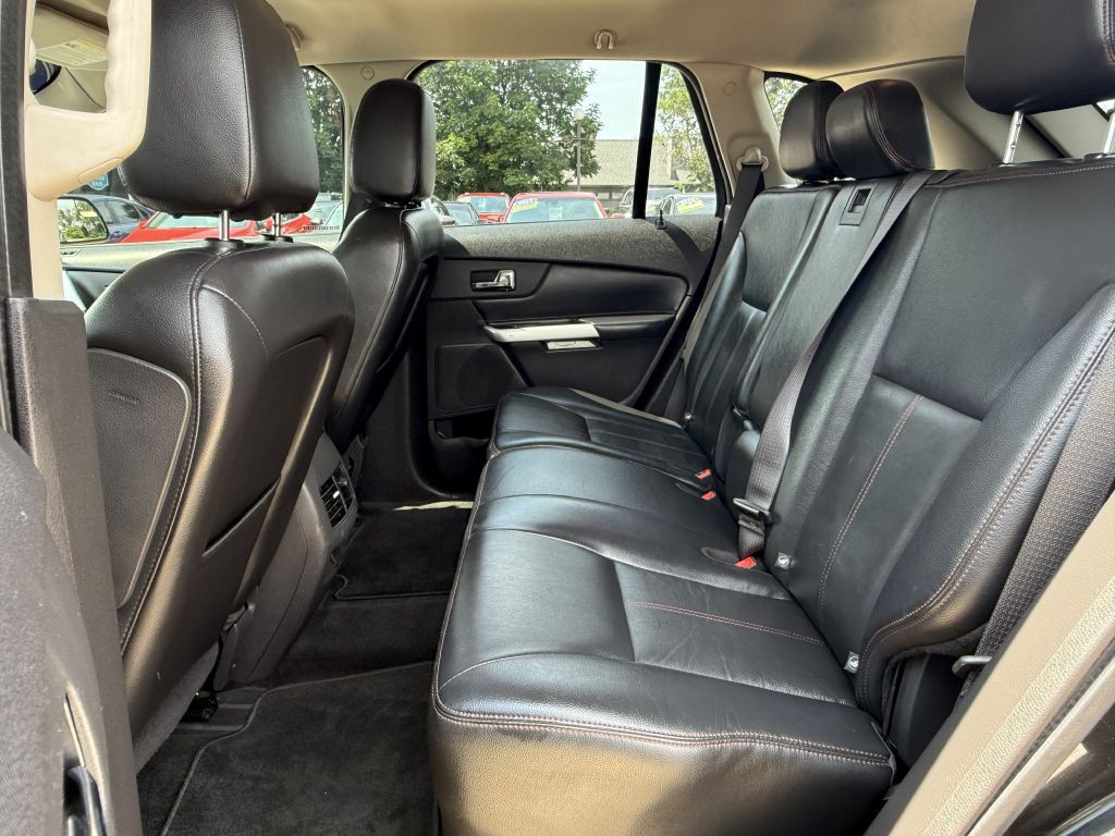 2013 Ford Edge Image 17