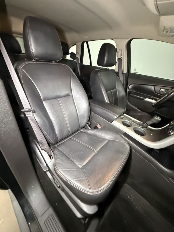 2013 Ford Edge Image 12