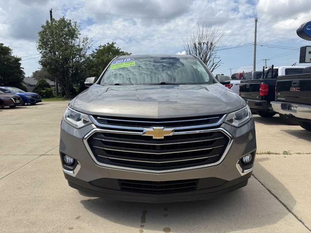 2019 Chevrolet Traverse Image 2