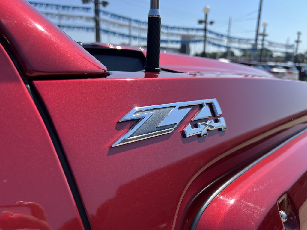 2018 GMC Sierra Image 11