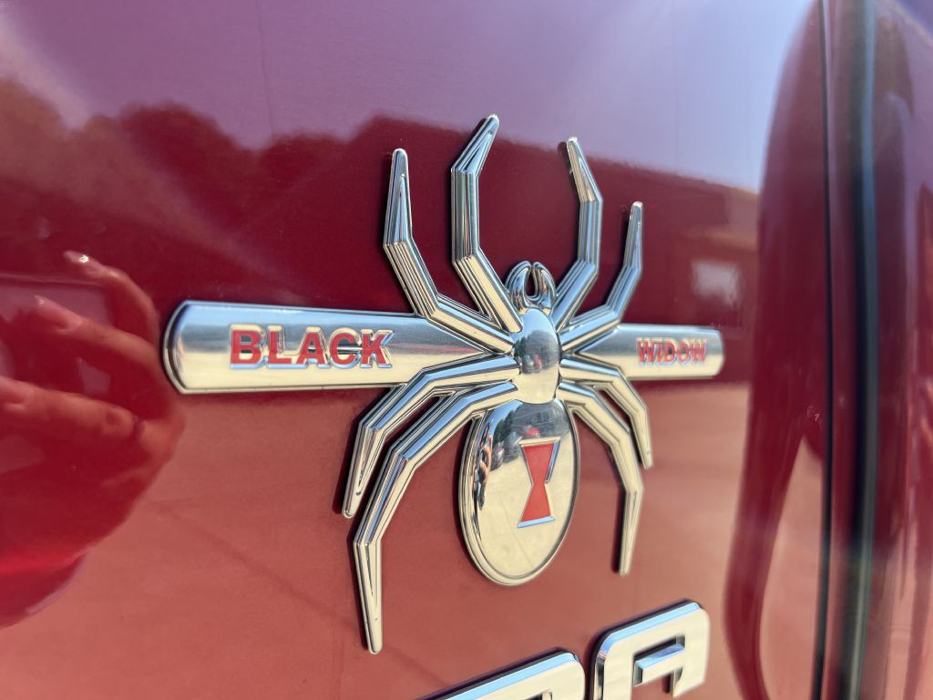 2018 GMC Sierra Image 13