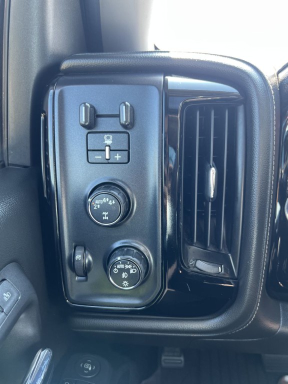2018 GMC Sierra Image 31