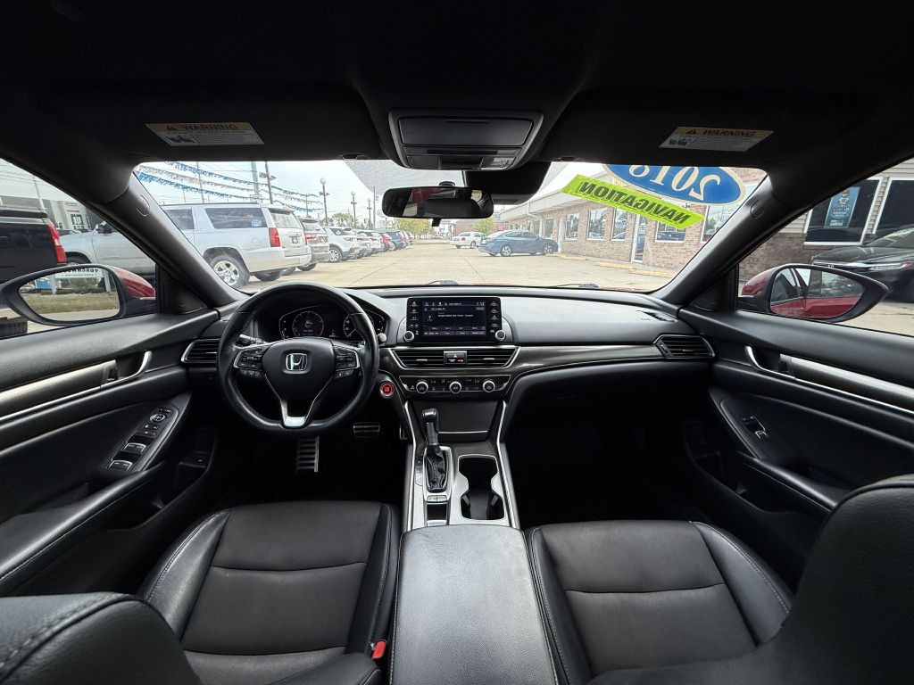 2018 Honda Accord Image 15
