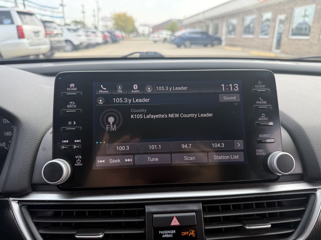 2018 Honda Accord Image 19
