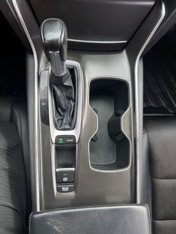 2018 Honda Accord Image 26