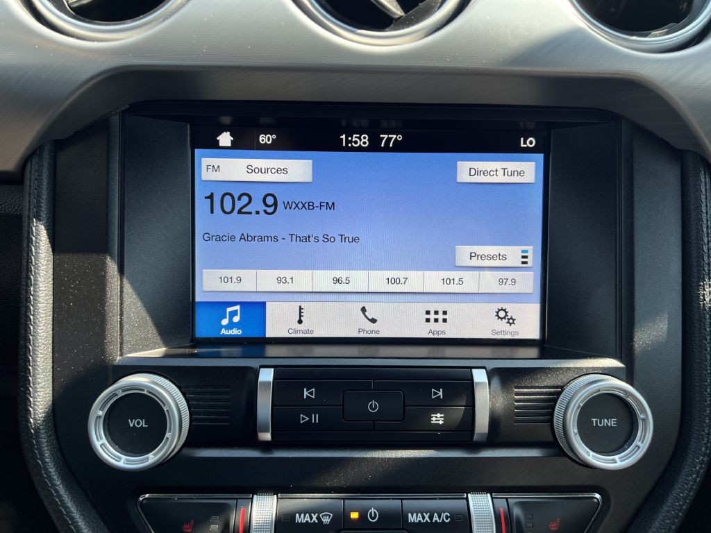 2019 Ford Mustang Image 23