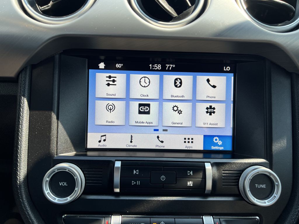 2019 Ford Mustang Image 27