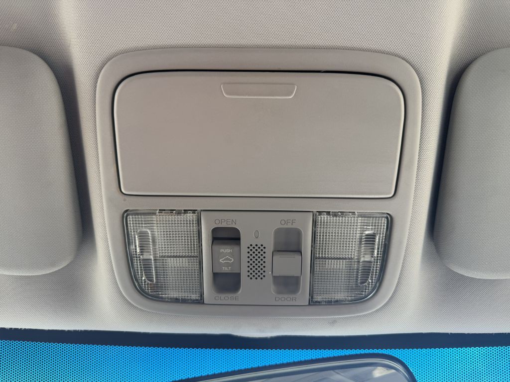2010 Honda CR-V Image 21