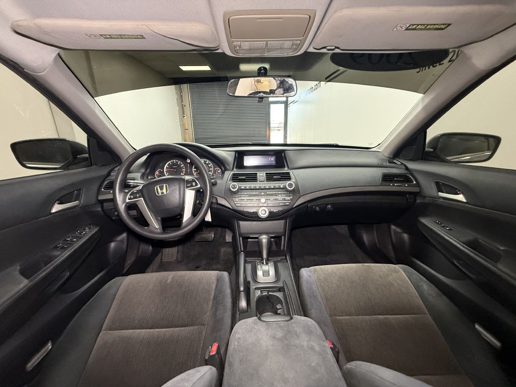 2009 Honda Accord Image 10