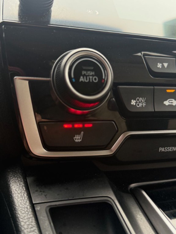 2019 Honda CR-V Image 31