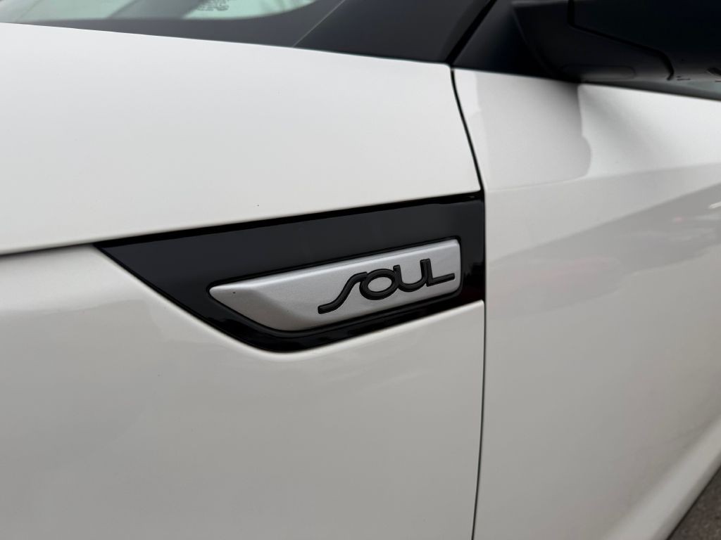 2018 Kia Soul Image 9