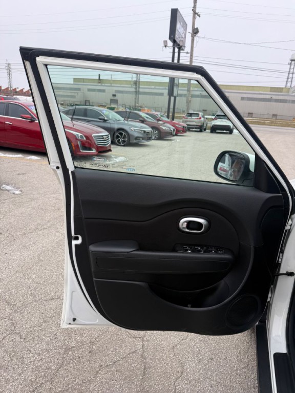 2018 Kia Soul Image 11