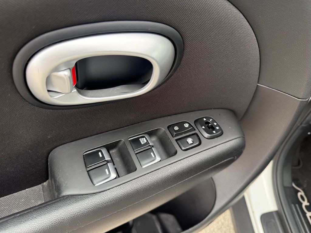 2018 Kia Soul Image 12