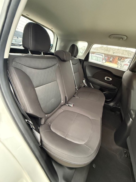 2018 Kia Soul Image 16