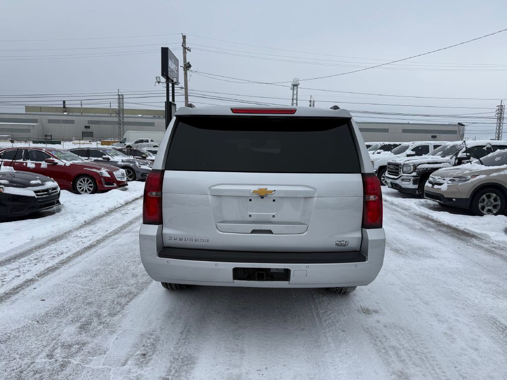 2020 Chevrolet Suburban Image 4