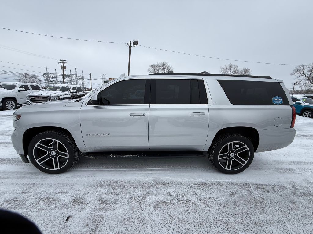 2020 Chevrolet Suburban Image 6