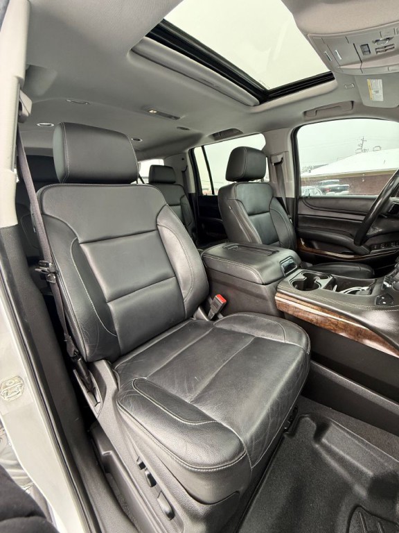2020 Chevrolet Suburban Image 13