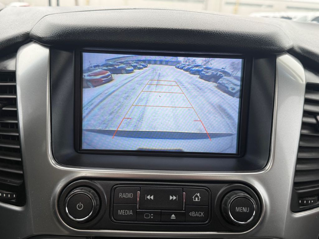 2020 Chevrolet Suburban Image 26