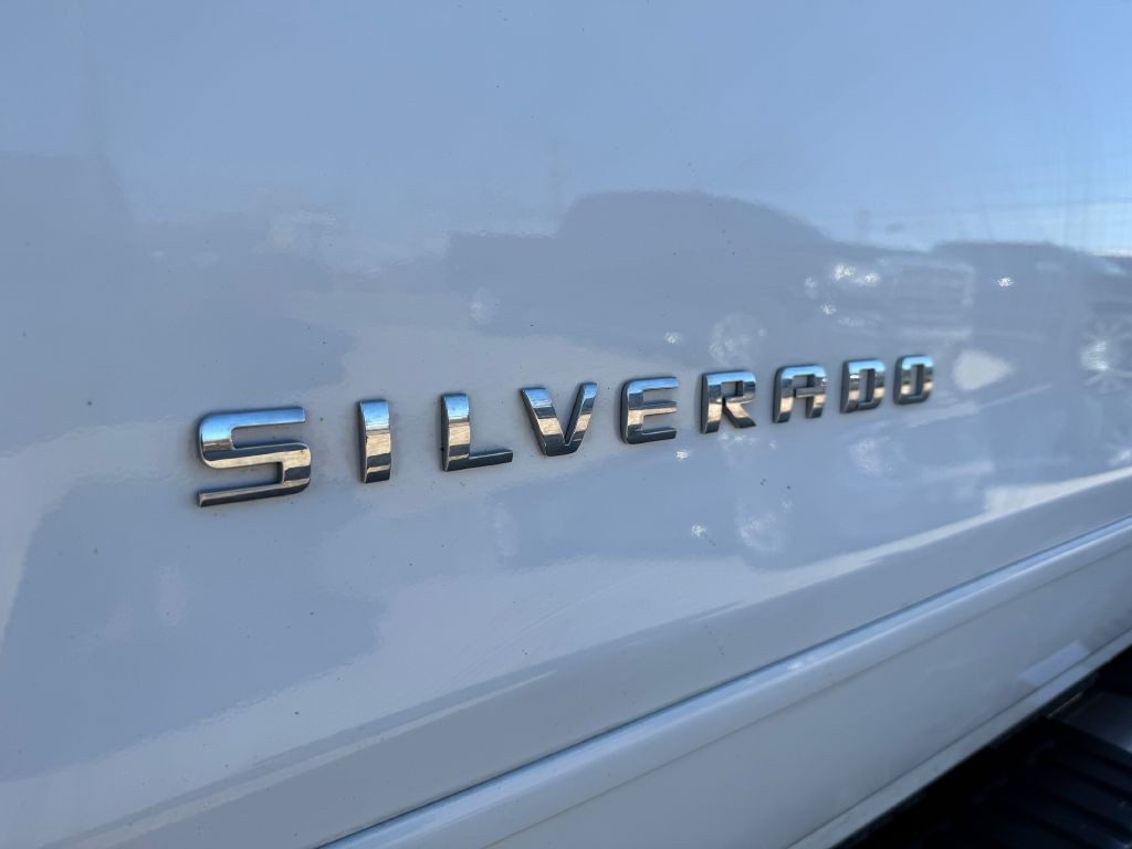 2018 Chevrolet Silverado 1500 Image 9