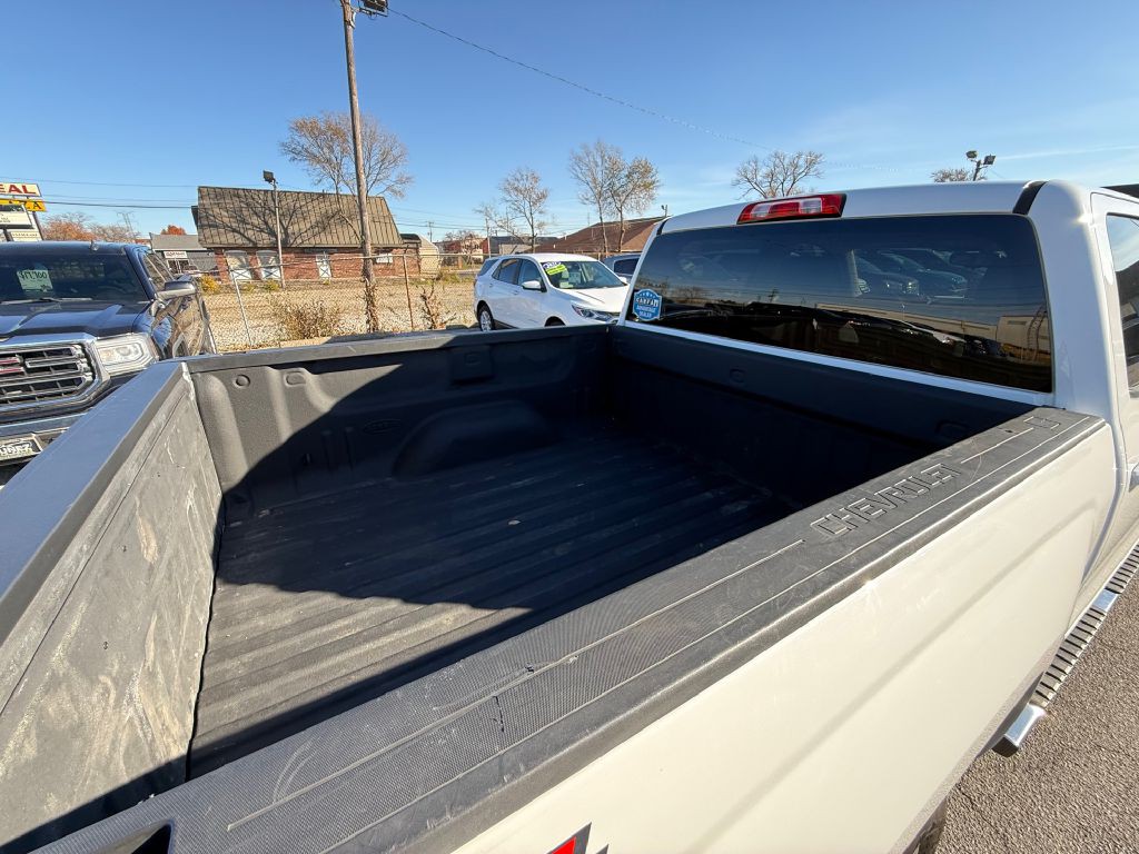 2018 Chevrolet Silverado 1500 Image 11