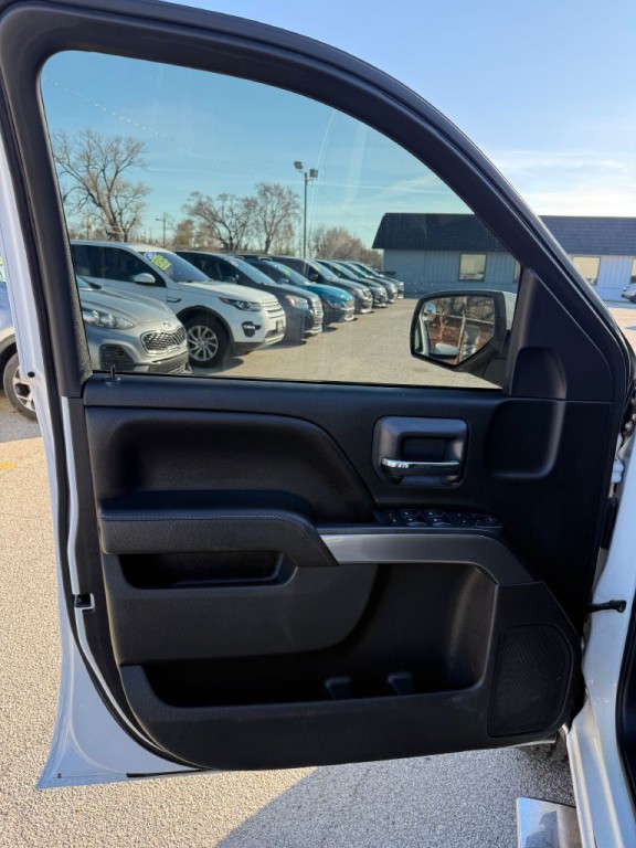 2018 Chevrolet Silverado 1500 Image 13