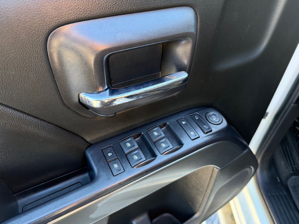 2018 Chevrolet Silverado 1500 Image 14