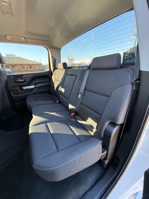 2018 Chevrolet Silverado 1500 Image 17