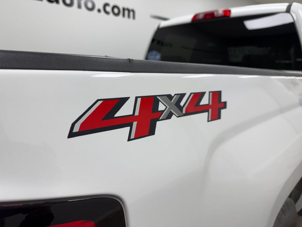 2018 Chevrolet Silverado 1500 Image 11