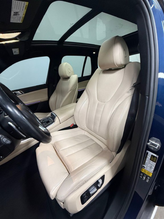 2022 BMW X5 Image 14