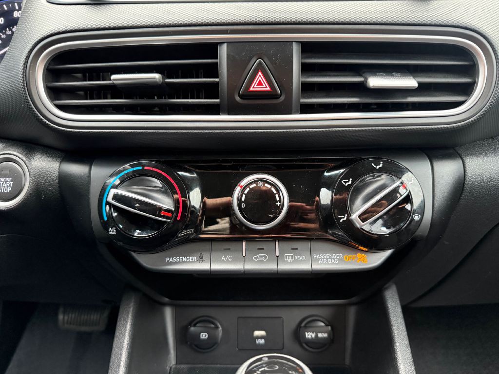 2022 Hyundai Kona Image 22