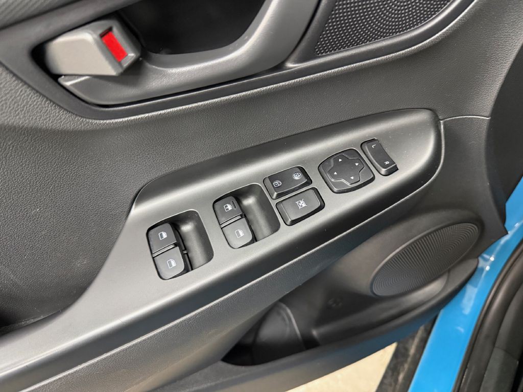 2022 Hyundai Kona Image 19