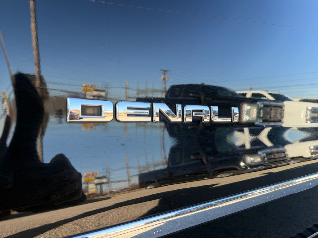 2015 GMC Sierra Image 9