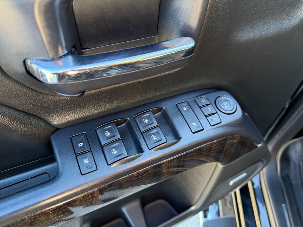 2015 GMC Sierra Image 14