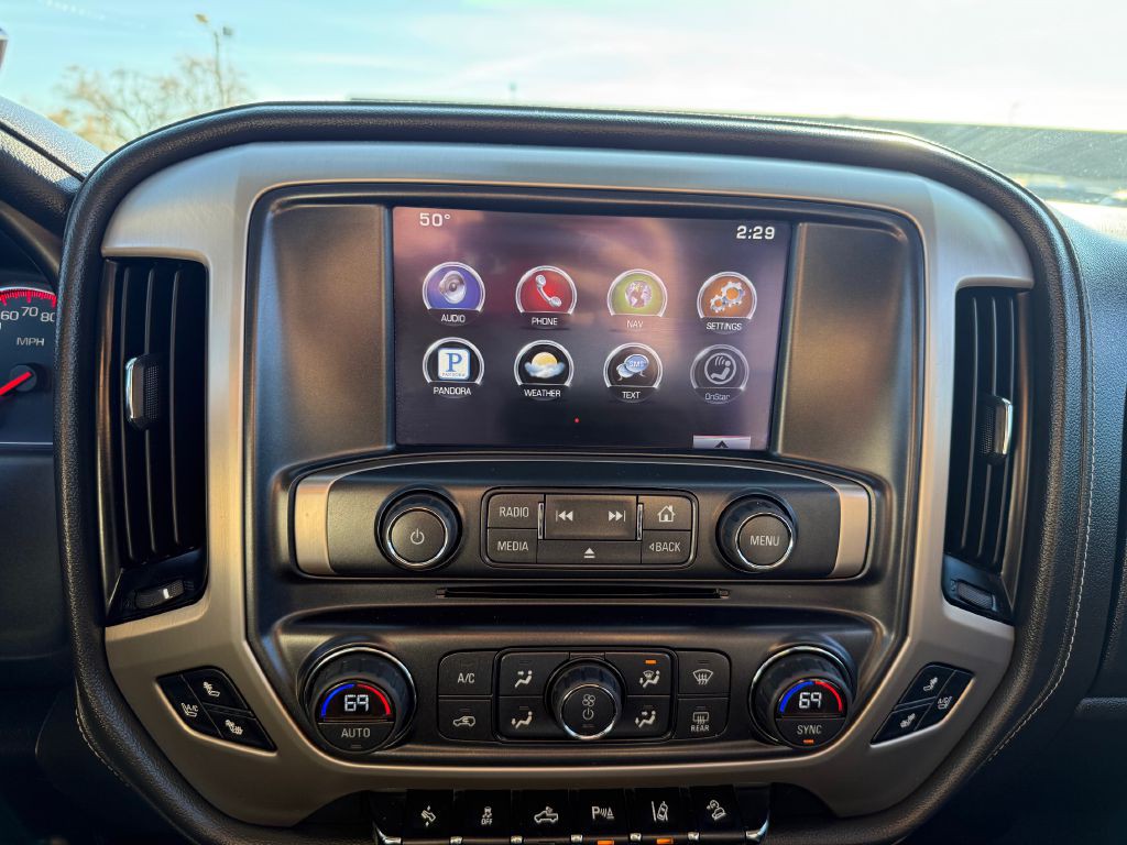 2015 GMC Sierra Image 26