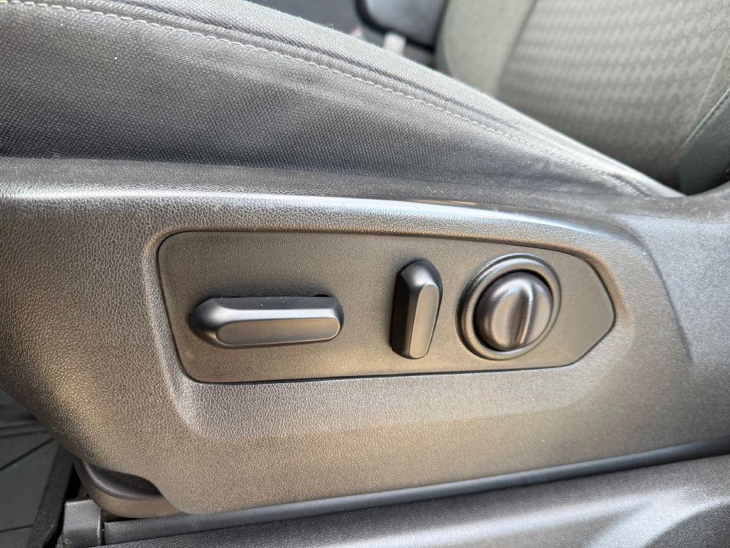 2019 Chevrolet Silverado 1500 Image 19