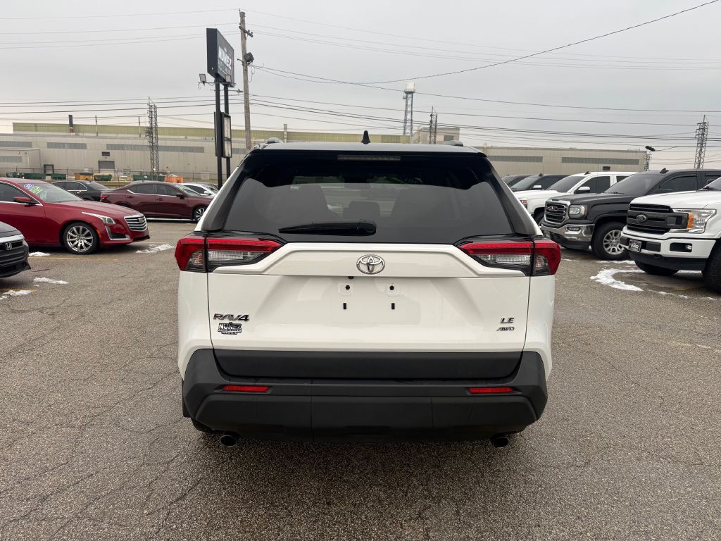 2019 Toyota Rav4 Image 4