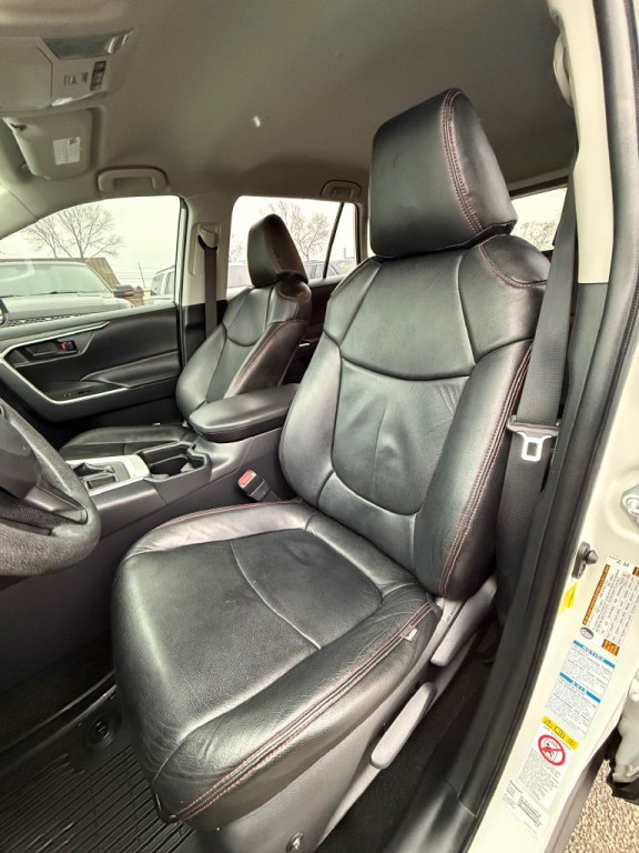 2019 Toyota Rav4 Image 15