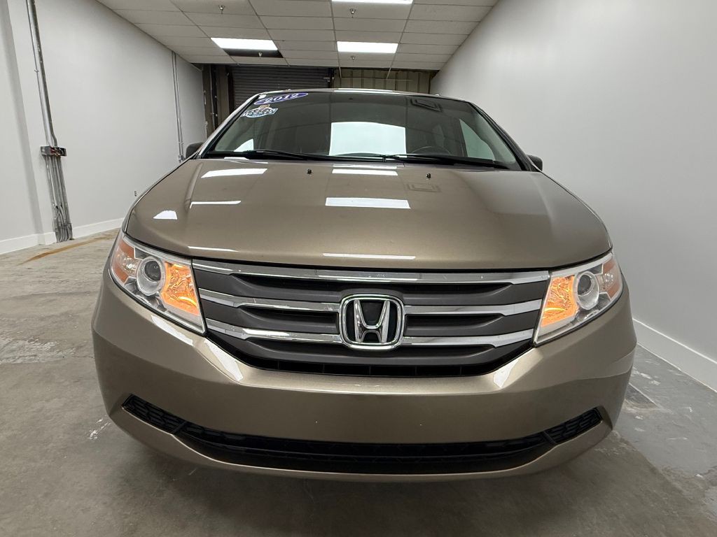 2012 Honda Odyssey Image 4