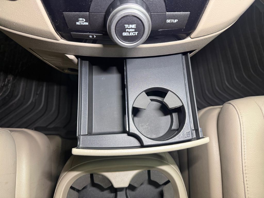 2012 Honda Odyssey Image 23