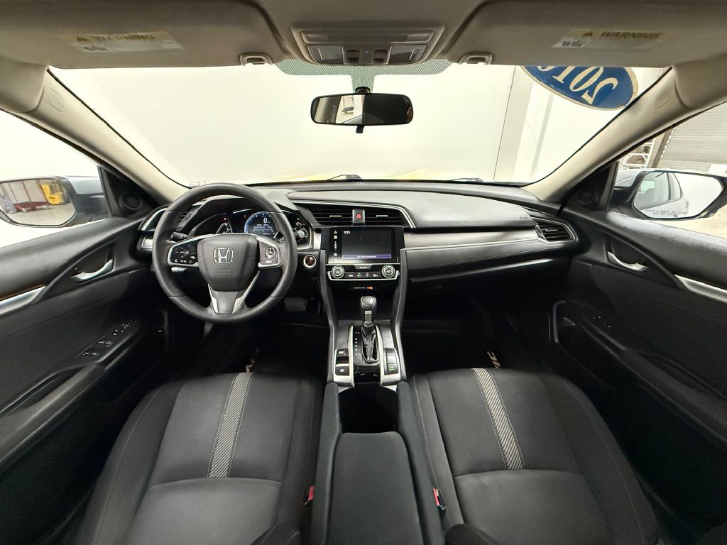 2016 Honda Civic Image 12