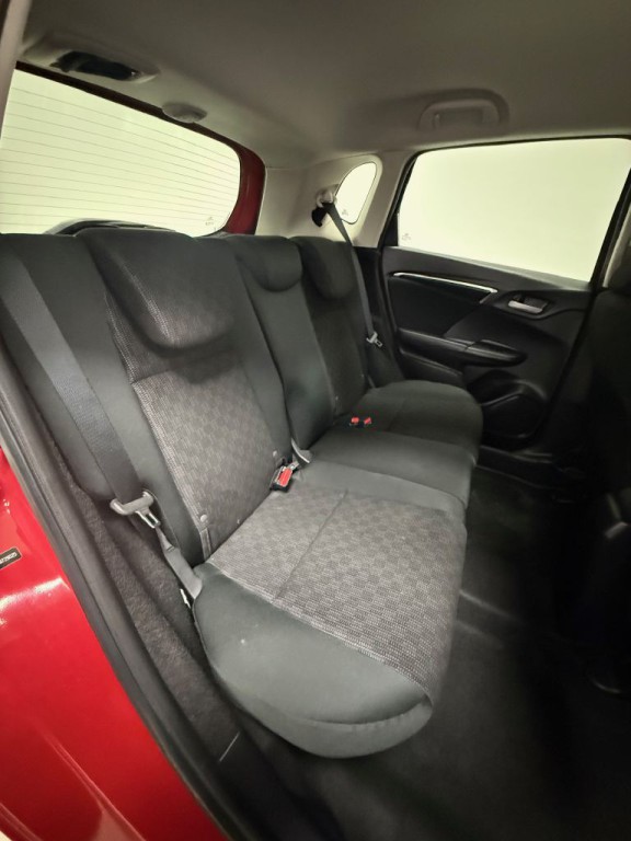 2015 Honda Fit Image 16