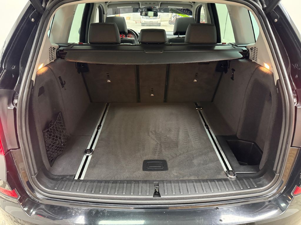 2017 BMW X3 Image 17