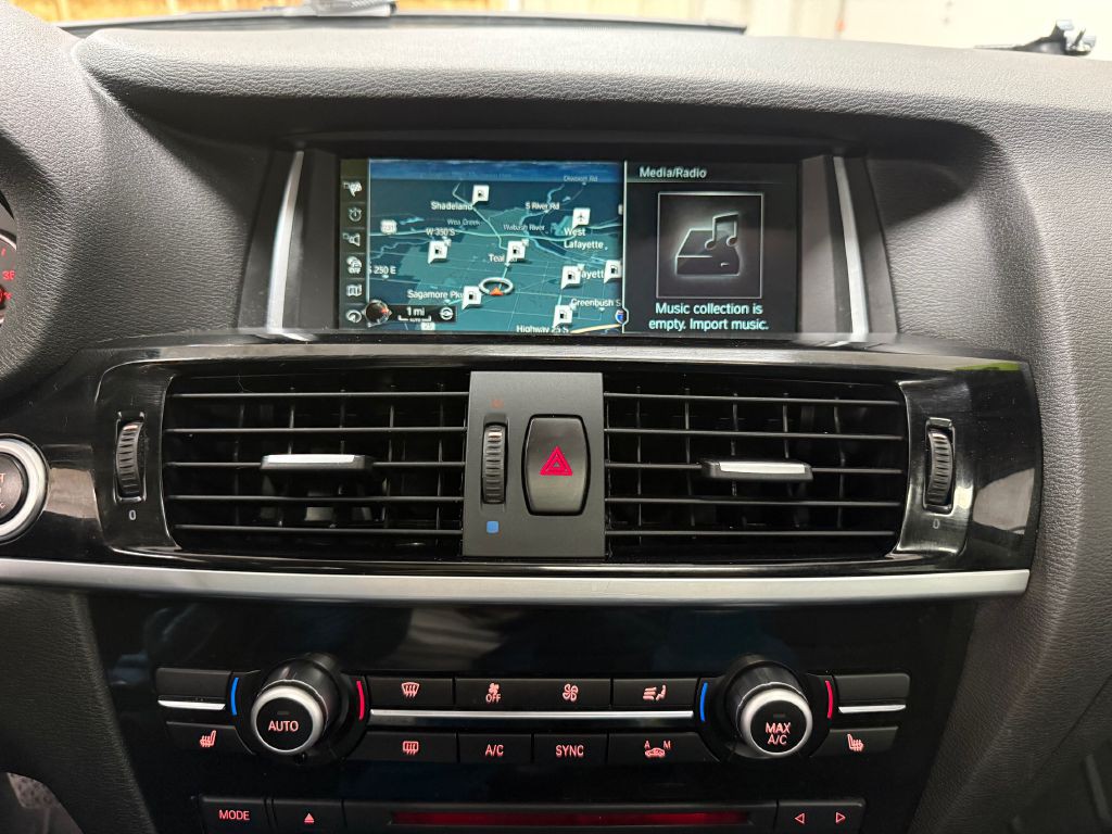 2017 BMW X3 Image 24