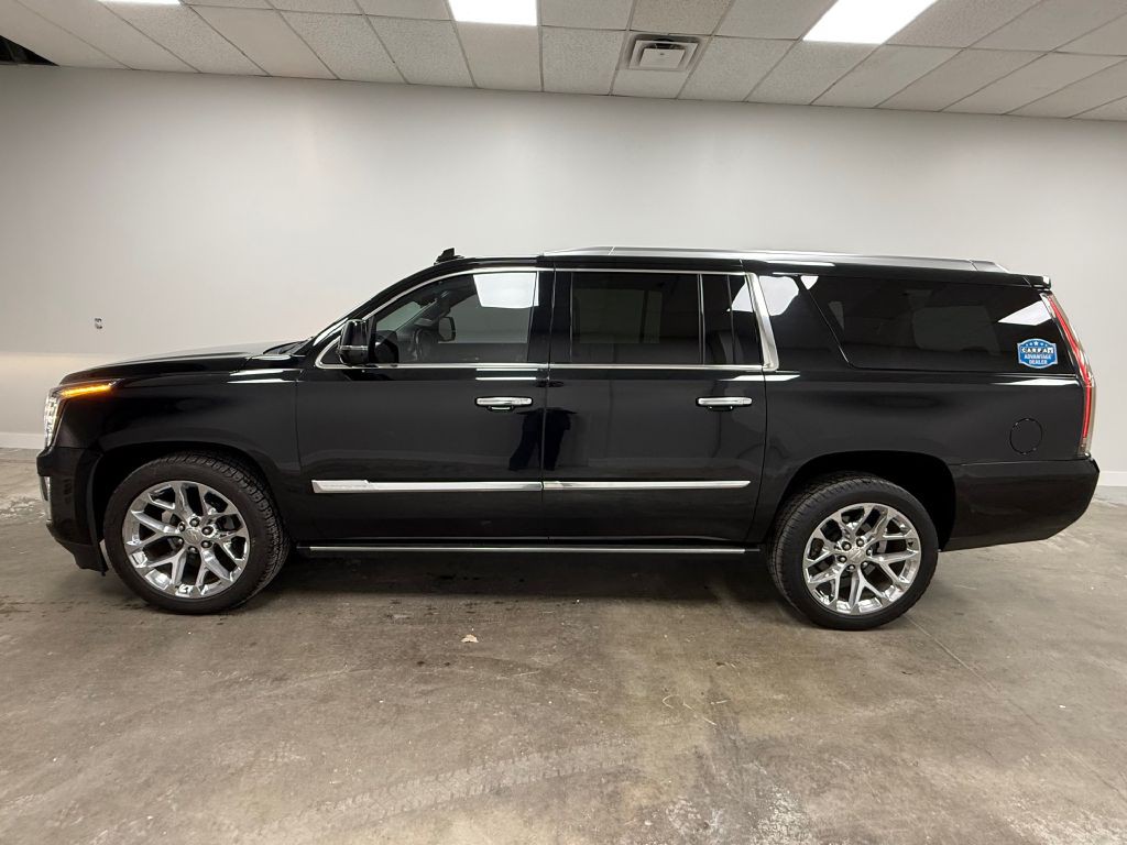 2015 Cadillac Escalade Image 7