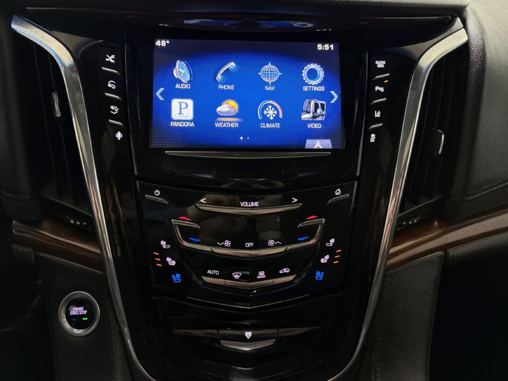 2015 Cadillac Escalade Image 35